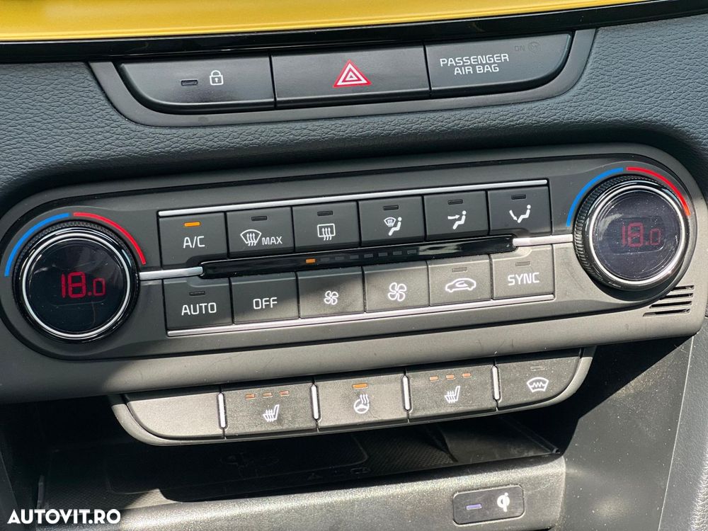 Kia XCeed 1.5 T-GDI 7DCT Style - 19