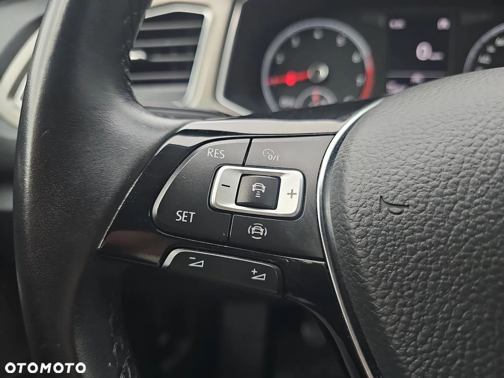 Volkswagen T-Roc 1.0 TSI Advance - 13