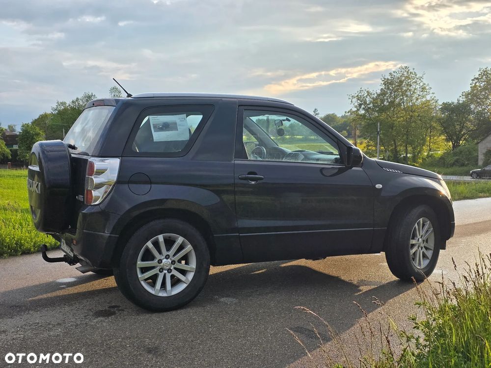 Suzuki Grand Vitara 1.9 DDiS Comfort - 14