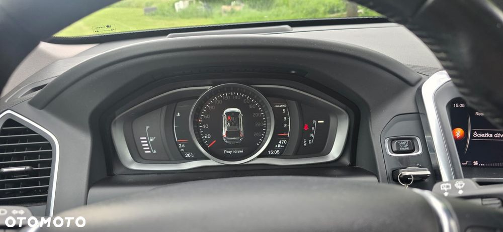 Volvo XC 60 D4 R-Design - 6