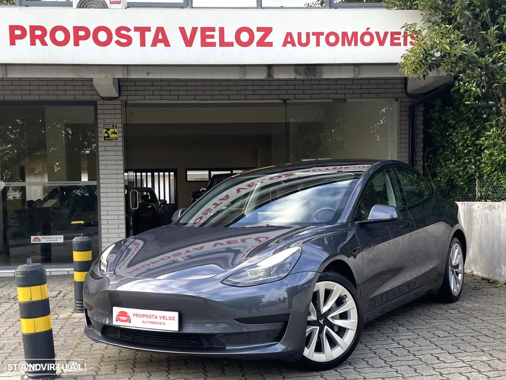 Tesla Model 3 Standard Range Plus RWD - 2