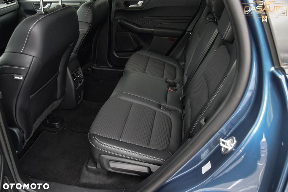 Ford Kuga - 28