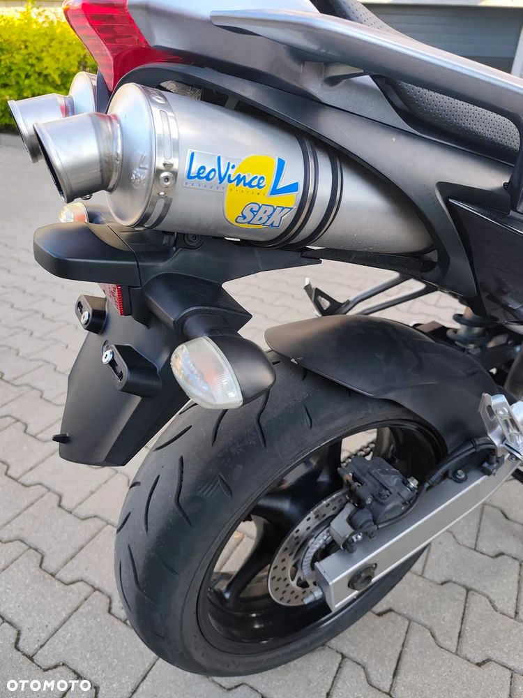 Yamaha FZ6 - 6