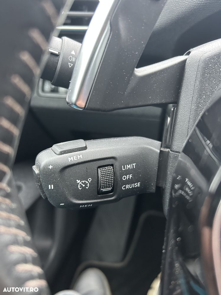 Peugeot 5008 PureTech 130 EAT8 Stop & Start Active Pack - 38