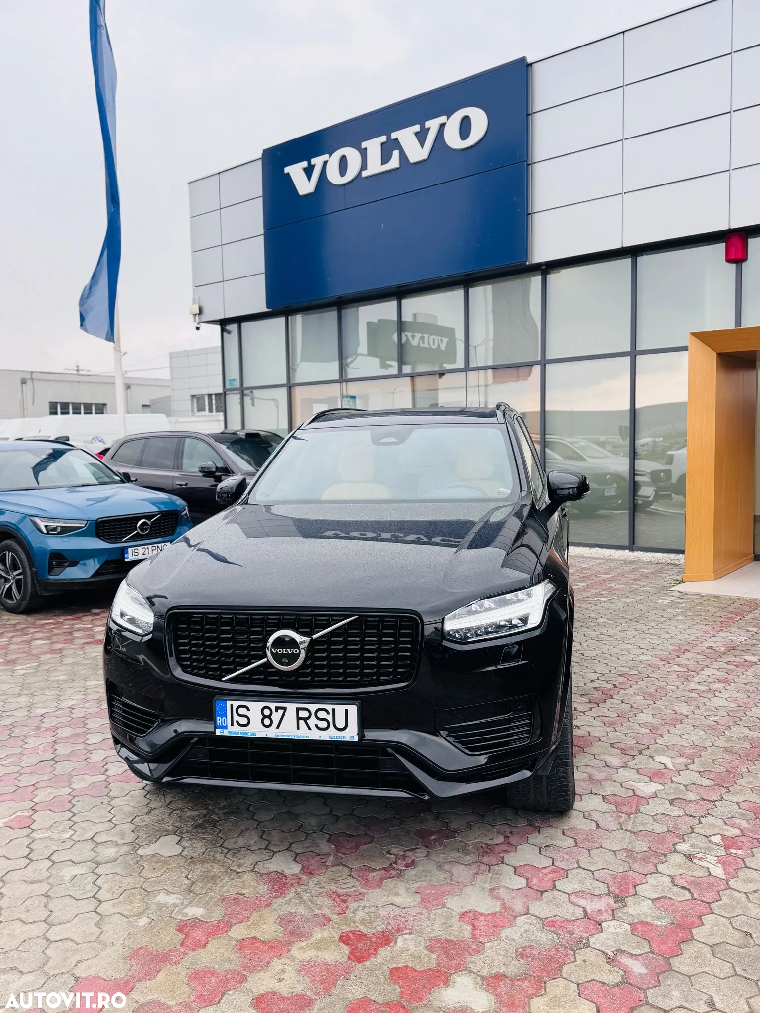 Volvo XC 90 - 18