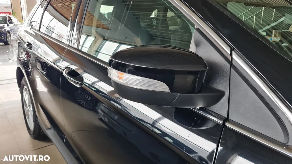 Ford Edge 2.0 TDCi Bi-Turbo 4x4 Titanium - 8