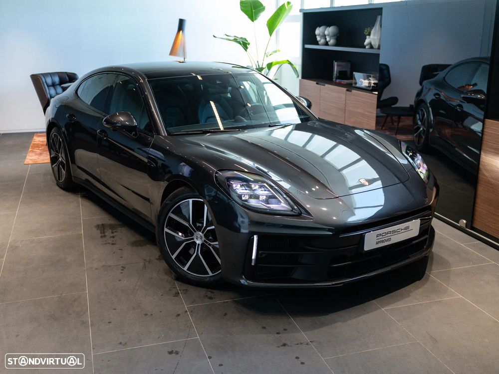Porsche Panamera 4 E-Hybrid - 6