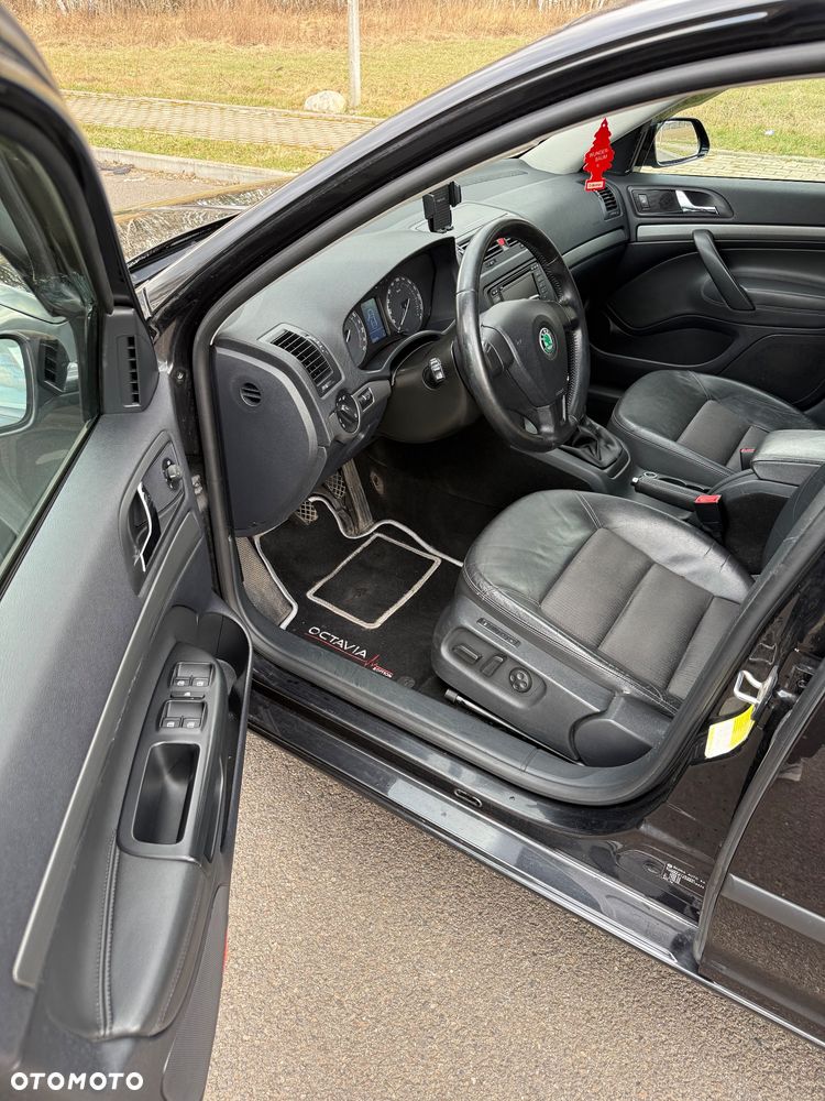 Skoda Octavia 1.8 TSI Ambiente - 10
