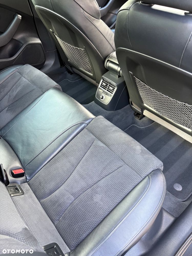 Audi A3 Limousine 35 TDI Sport S tronic - 12