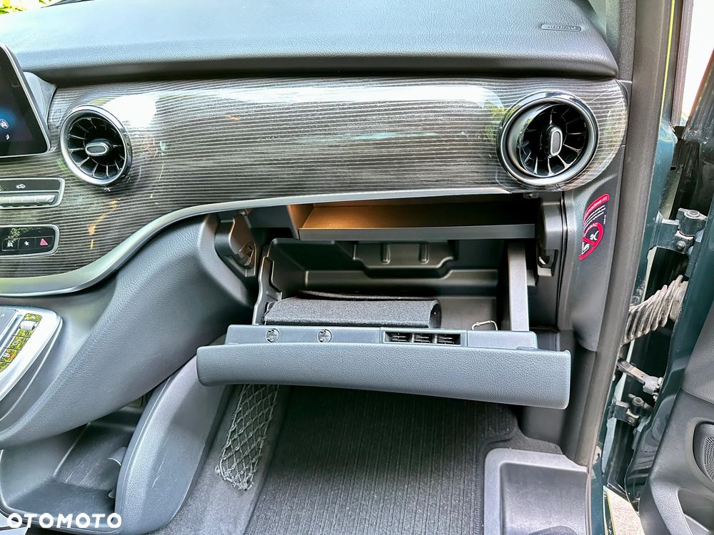Mercedes-Benz Klasa V 300 d 4-Matic 9G-Tronic Exclusive (d³ugi) - 14