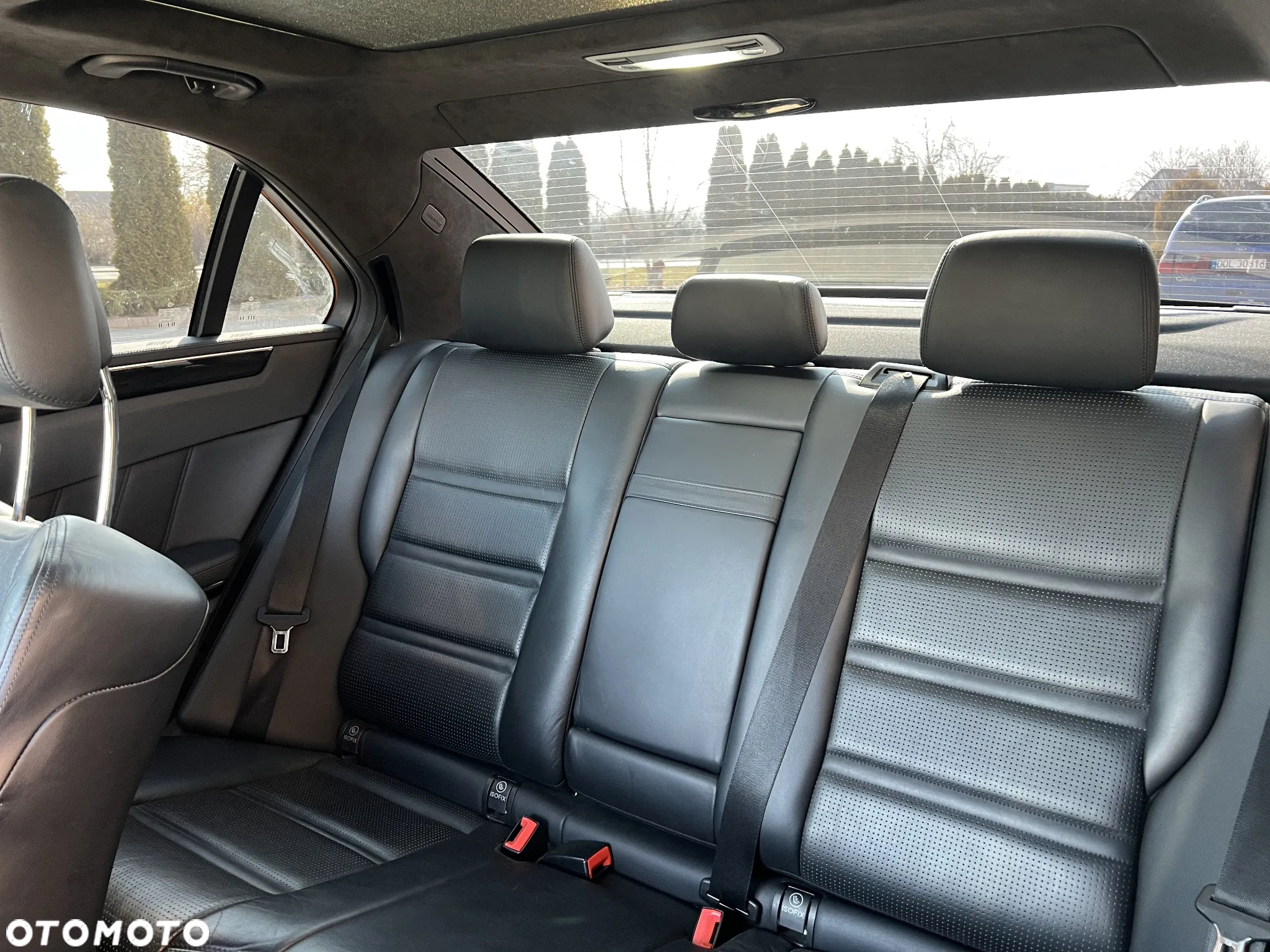 Mercedes-Benz Klasa E 63 AMG AMG Speedshift 7G-MCT - 17