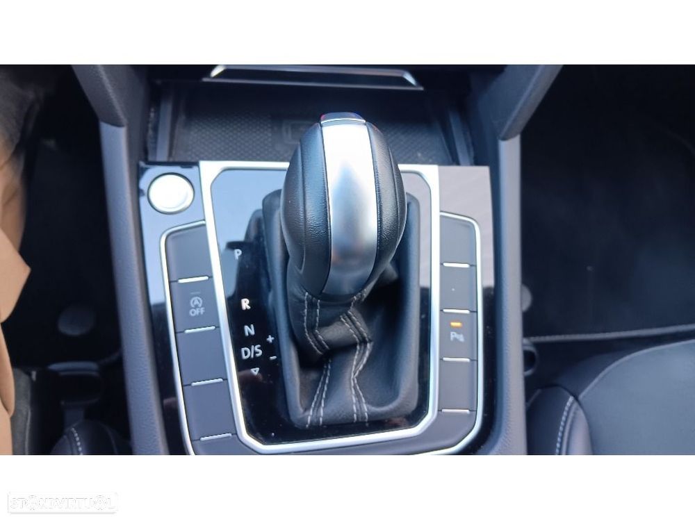 VW Arteon Shooting Brake 2.0 TDI R-Line DSG - 26