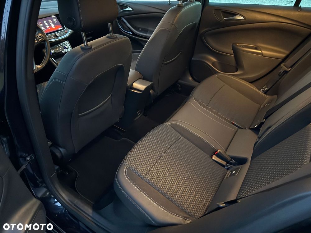 Opel Astra - 10
