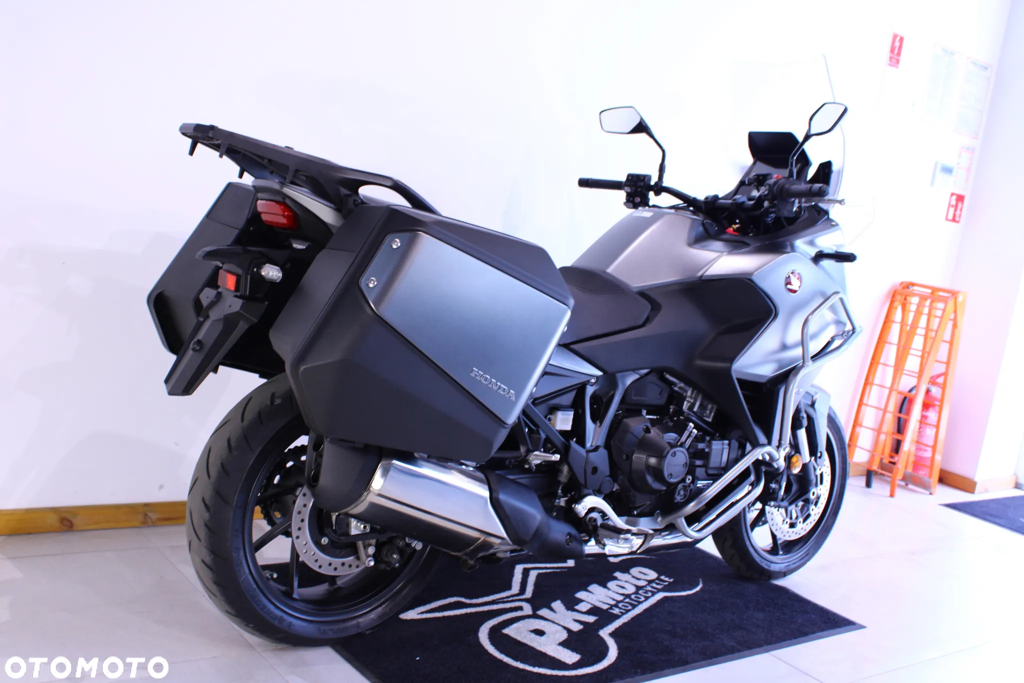 Honda NT - 5