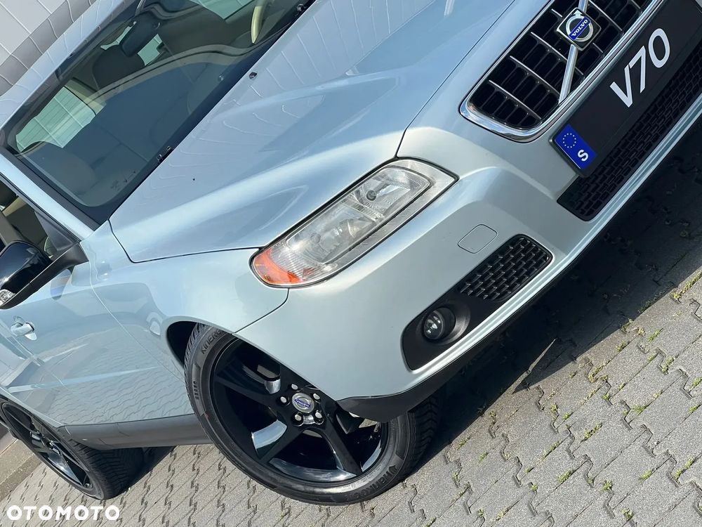 Volvo V70 D5 Summum - 30