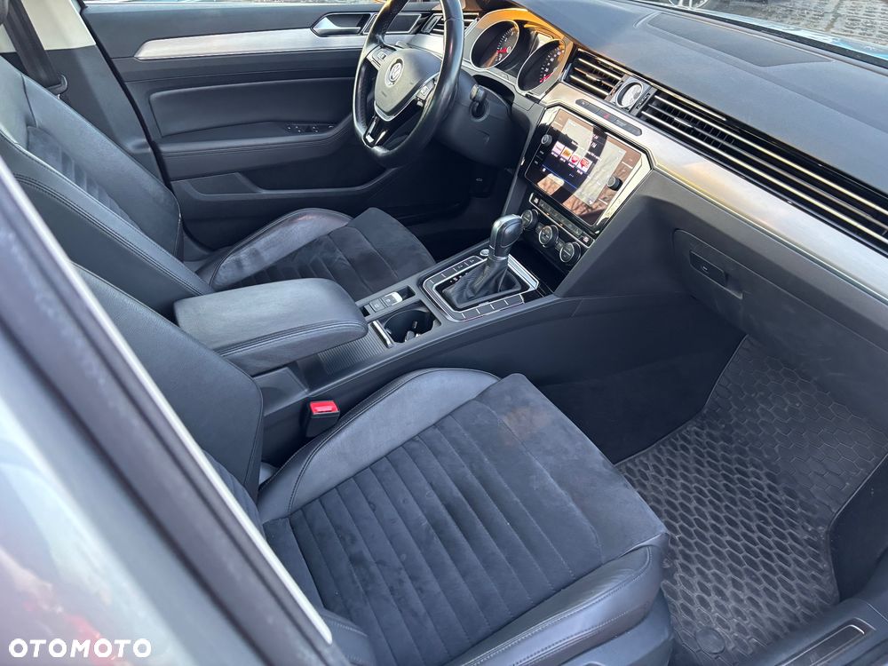 Volkswagen Passat - 8