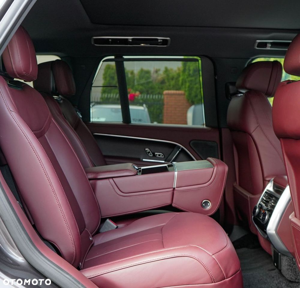 Land Rover Range Rover - 30