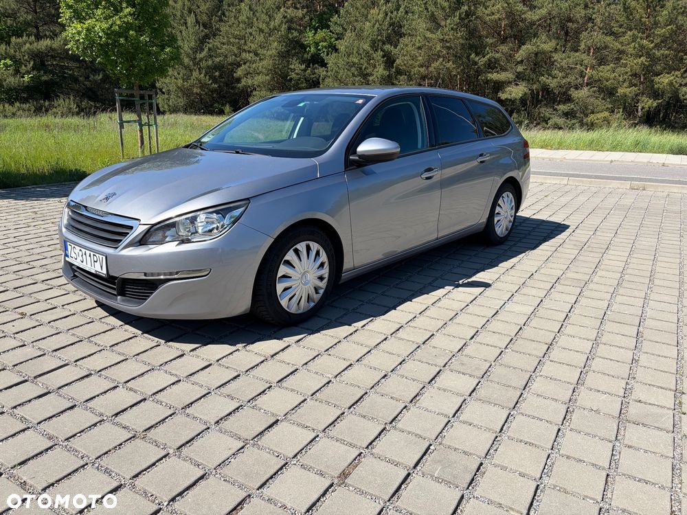 Peugeot 308 - 1