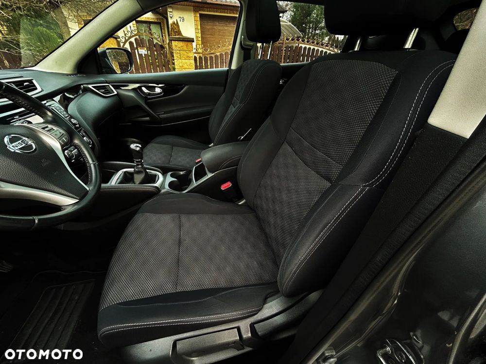 Nissan Qashqai 1.6 DIG-T TEKNA+ - 8