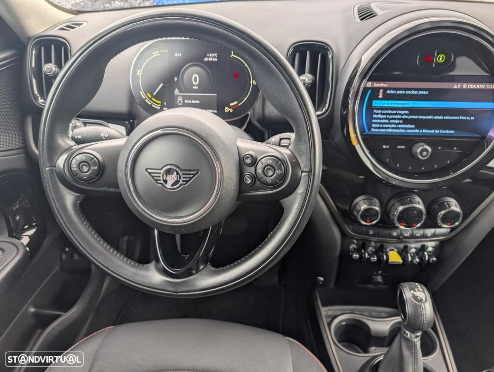 MINI Countryman Cooper SE ALL4 Auto - 18
