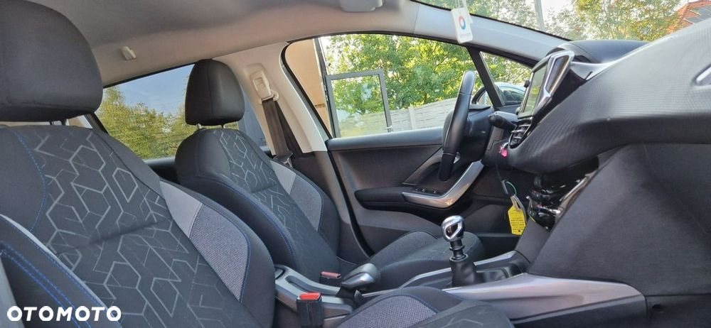 Peugeot 2008 - 30