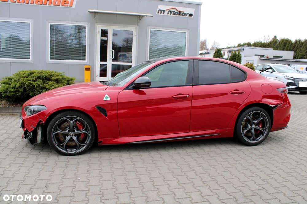 Alfa Romeo Giulia - 12