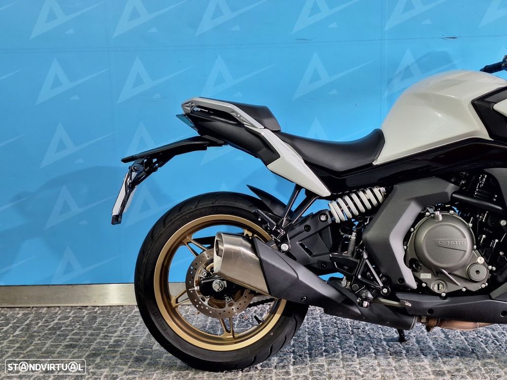CF Moto 650GT - 3