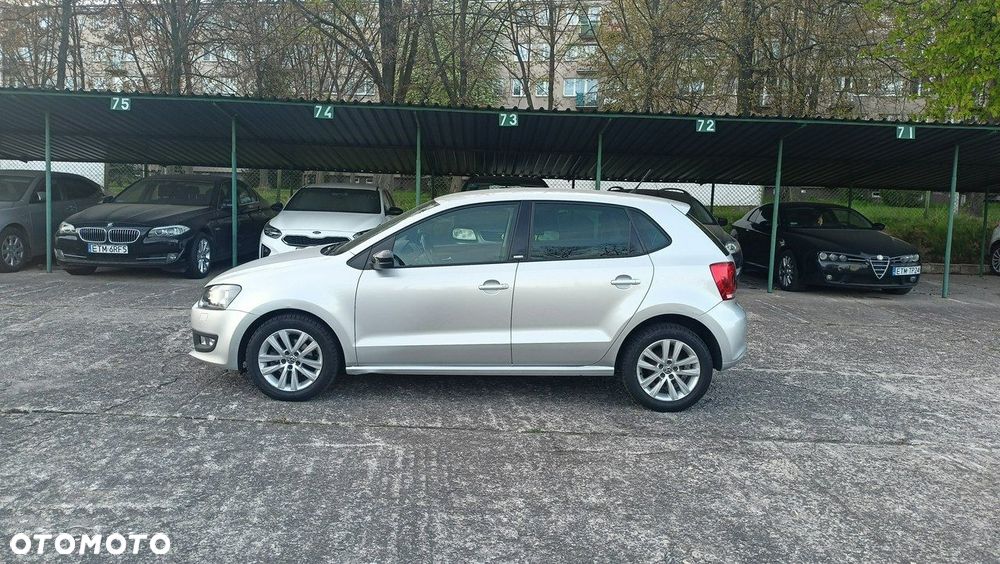 Volkswagen Polo 1.4 16V Trendline - 11