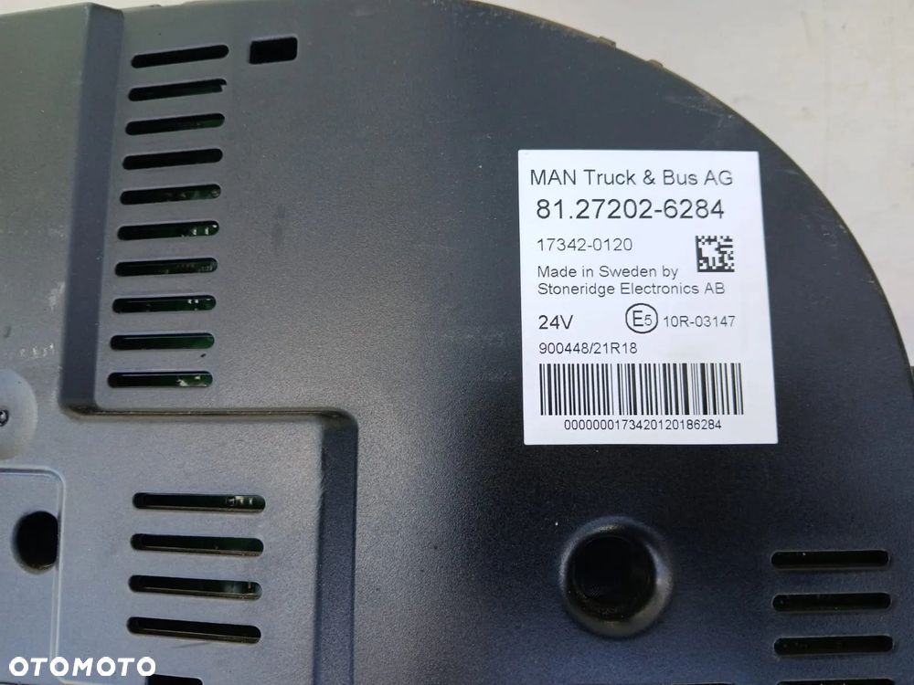 LICZNIK ZEGARY ZEGAR WYŚWIETLACZ MAN TGX 81.27202-6284 - 2