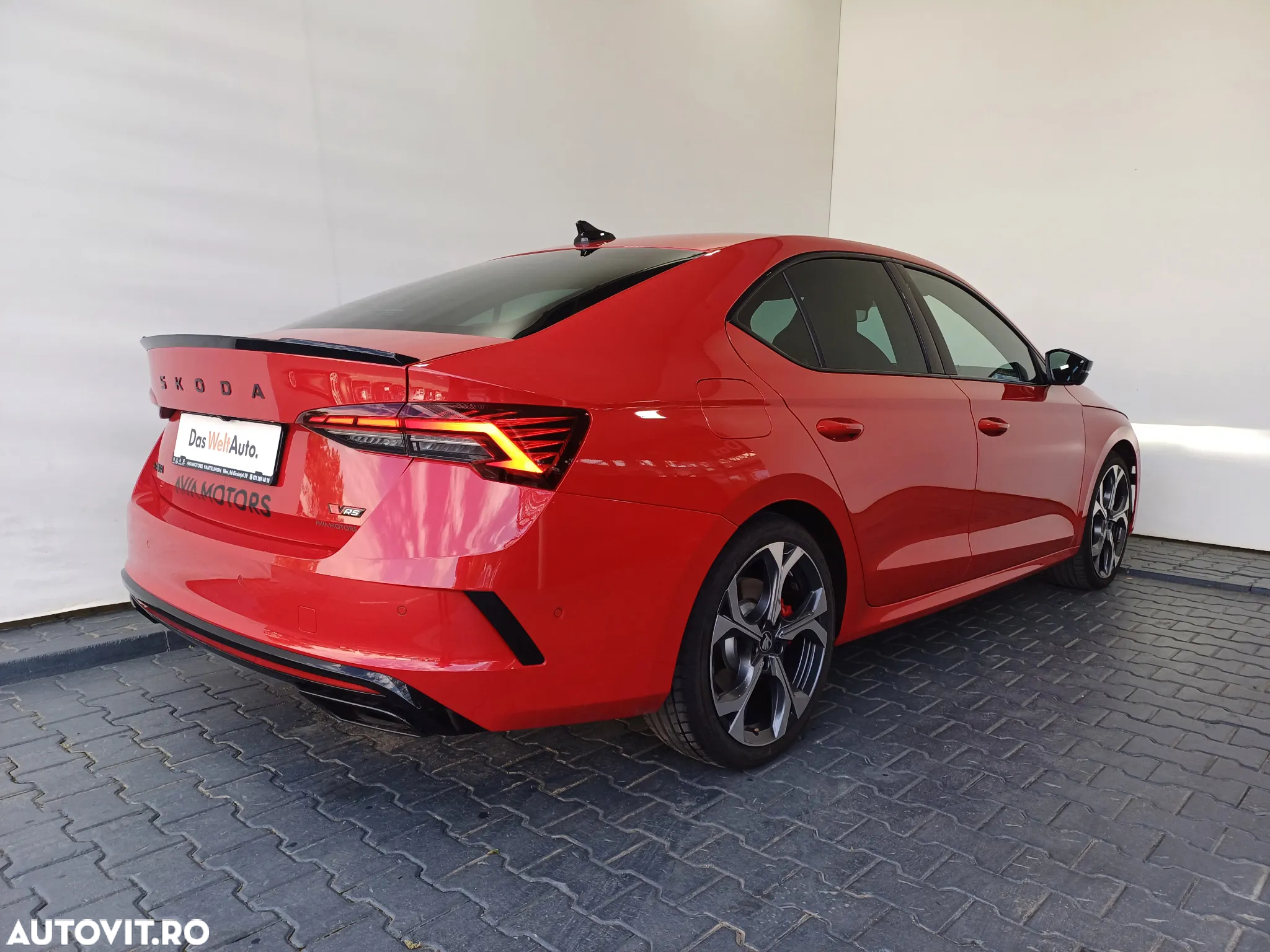 Skoda Octavia 2.0 TSI DSG RS - 36