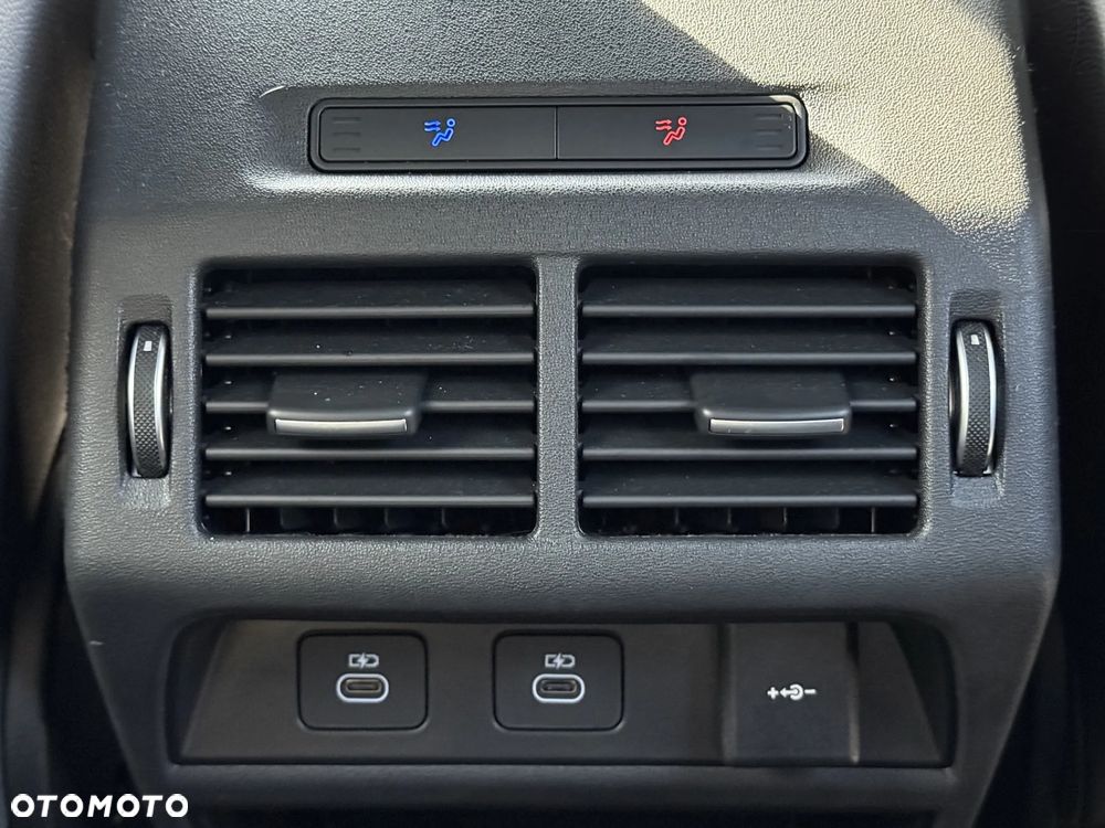 Land Rover Discovery Sport D200 Dynamic SE - 19