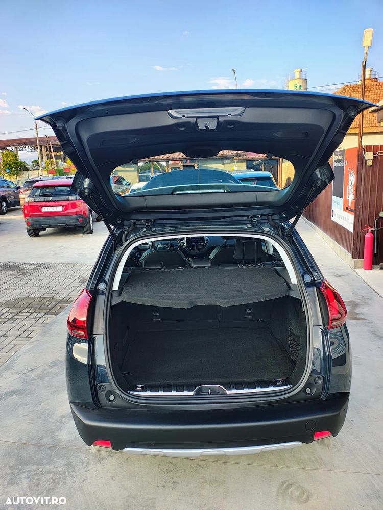 Peugeot 2008 PureTech 110 GPF Stop&Start EAT6 Allure - 16