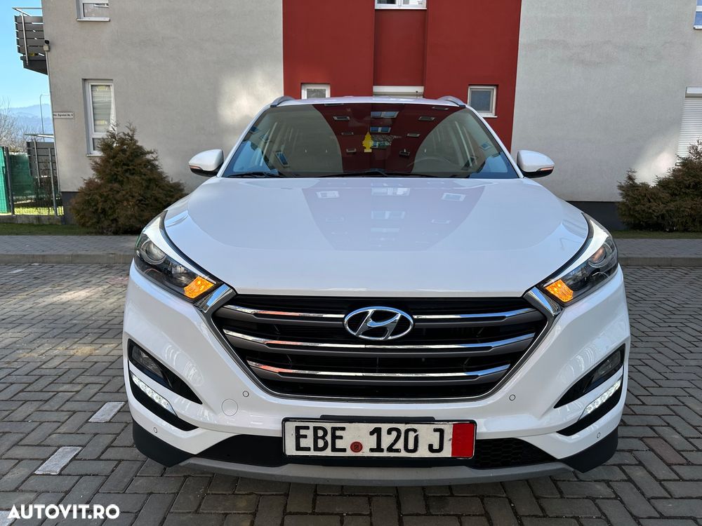 Hyundai Tucson blue 1.7 CRDi 2WD DCT Style - 37