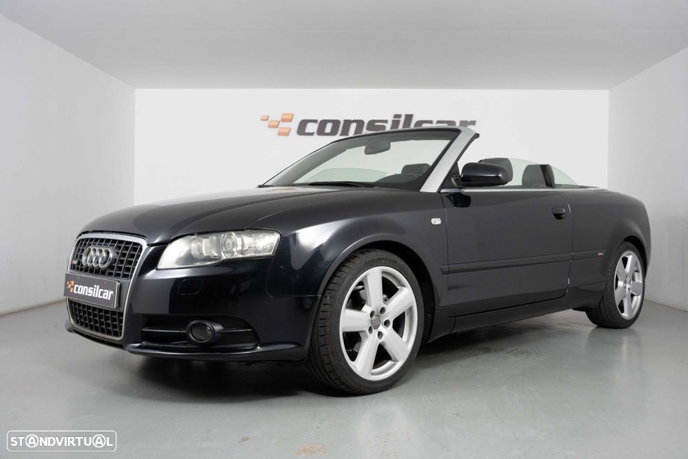Audi A4 Cabrio 2.0 TDI S-line - 9