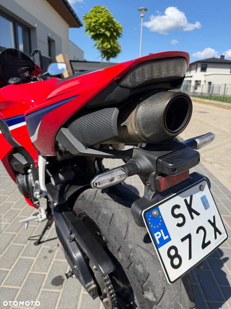 Honda CBR - 3