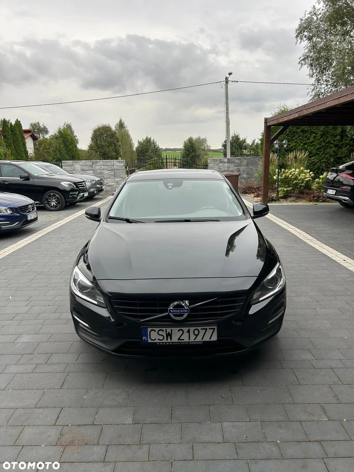 Volvo V60 D4 AWD Drive-E Kinetic - 1