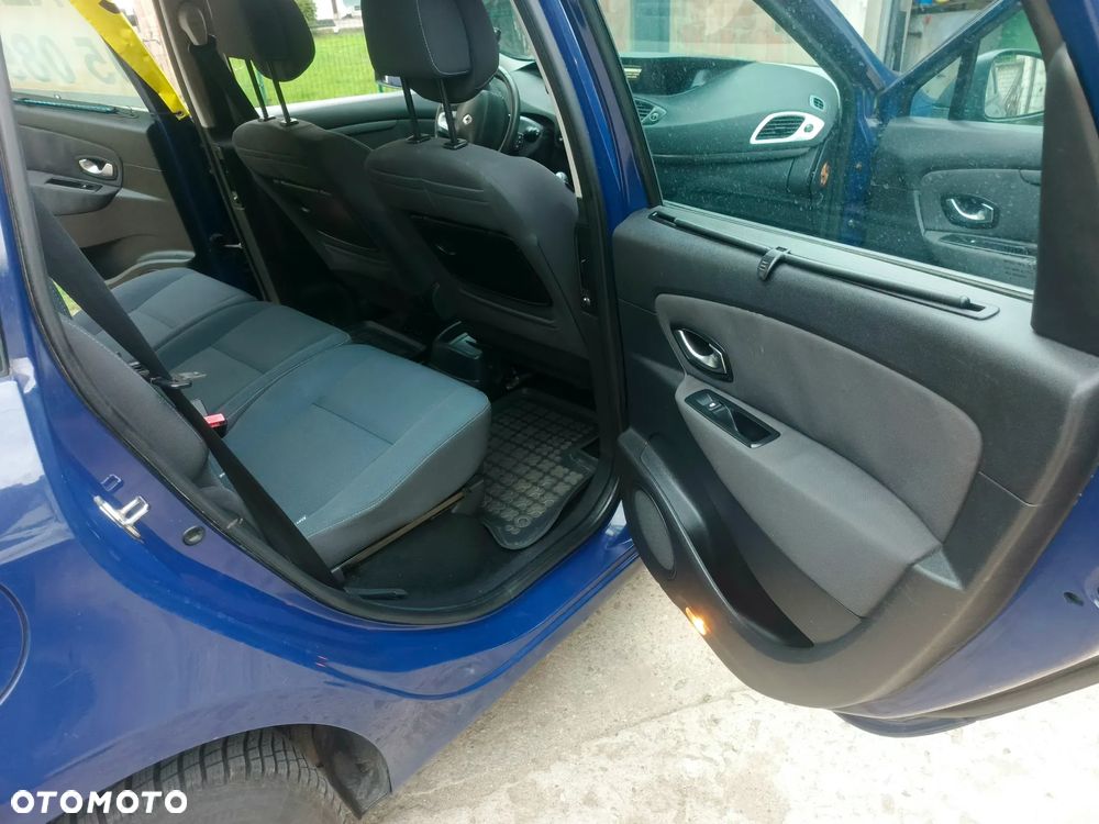 Renault Scenic 1.5 dCi Authentique - 8