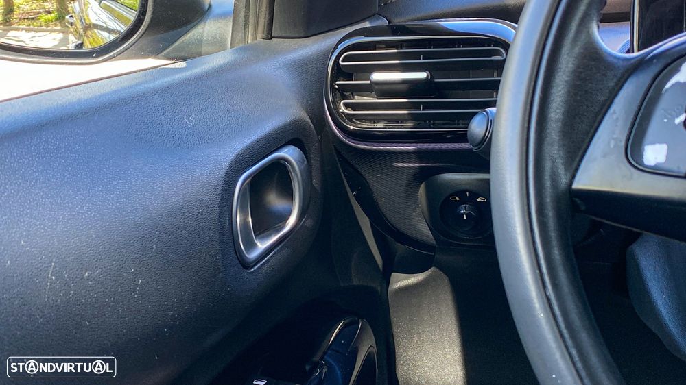 Citroën C4 Cactus 1.6 BlueHDi Shine Ed.Midnight - 43