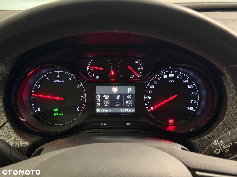 Opel Grandland X 1.2 T GPF Design Line S&S - 9