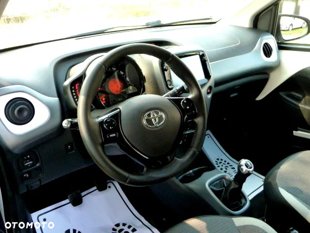 Toyota Aygo 1.0 VVT-i Color Edition - 33
