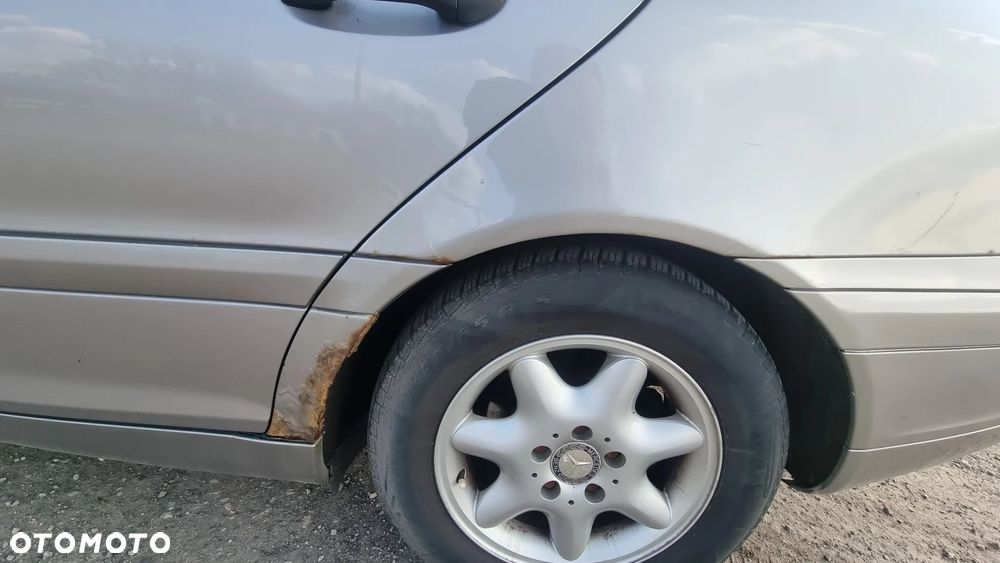 Mercedes-Benz Klasa C - 21