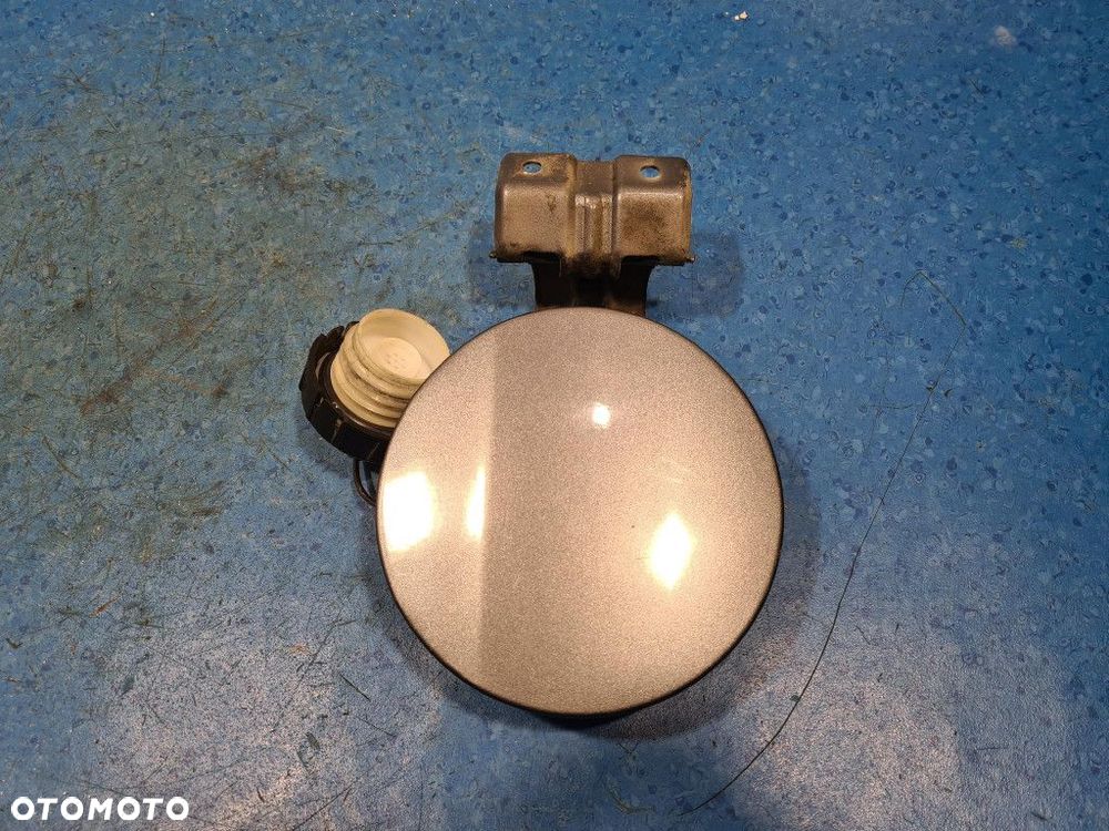 MITSUBISHI LANCER VIII X HB KLAPKA WLEWU PALIWA A39A - 1