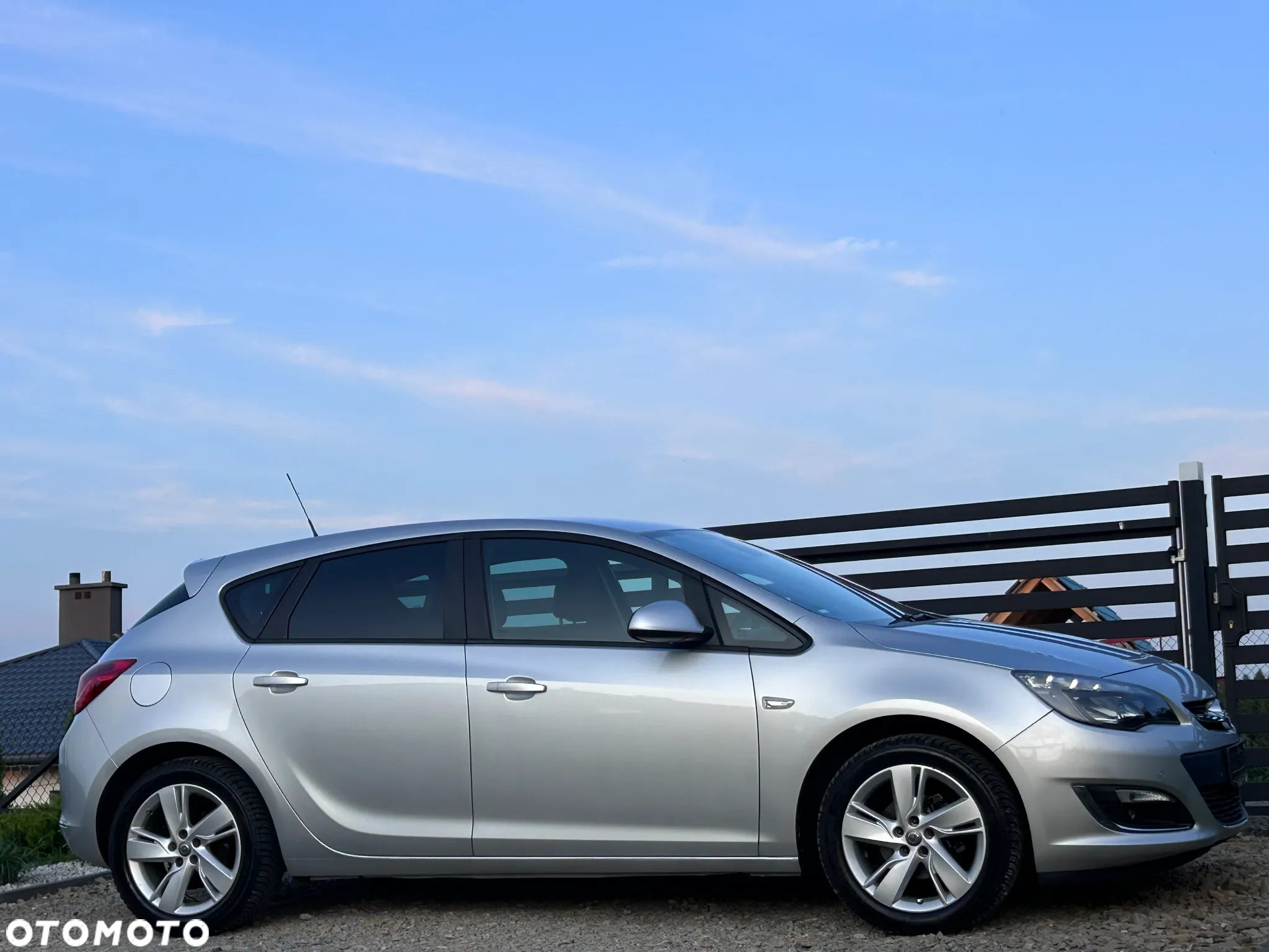 Opel Astra 1.4 Turbo Design Edition - 12