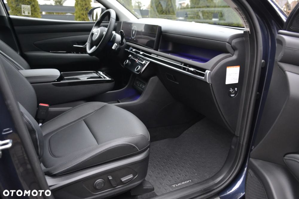 Hyundai Tucson 1.6 T-GDi 48V Platinum 4WD DCT - 36