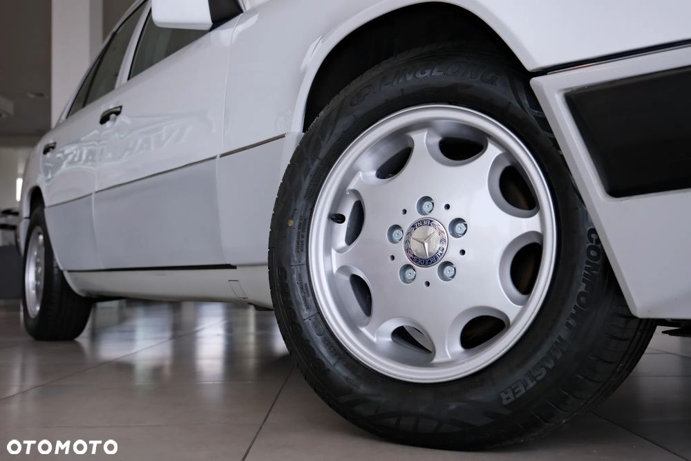Mercedes-Benz W124 (1984-1993) - 7