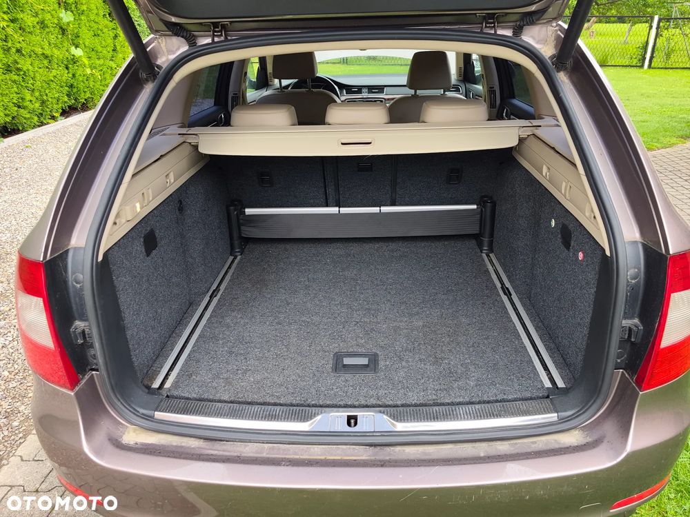 Skoda Superb 3.6 FSI 4x4 Elegance DSG - 6