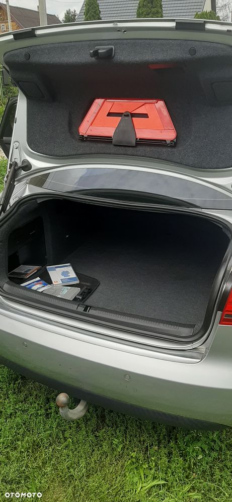 Audi A4 Limousine - 7