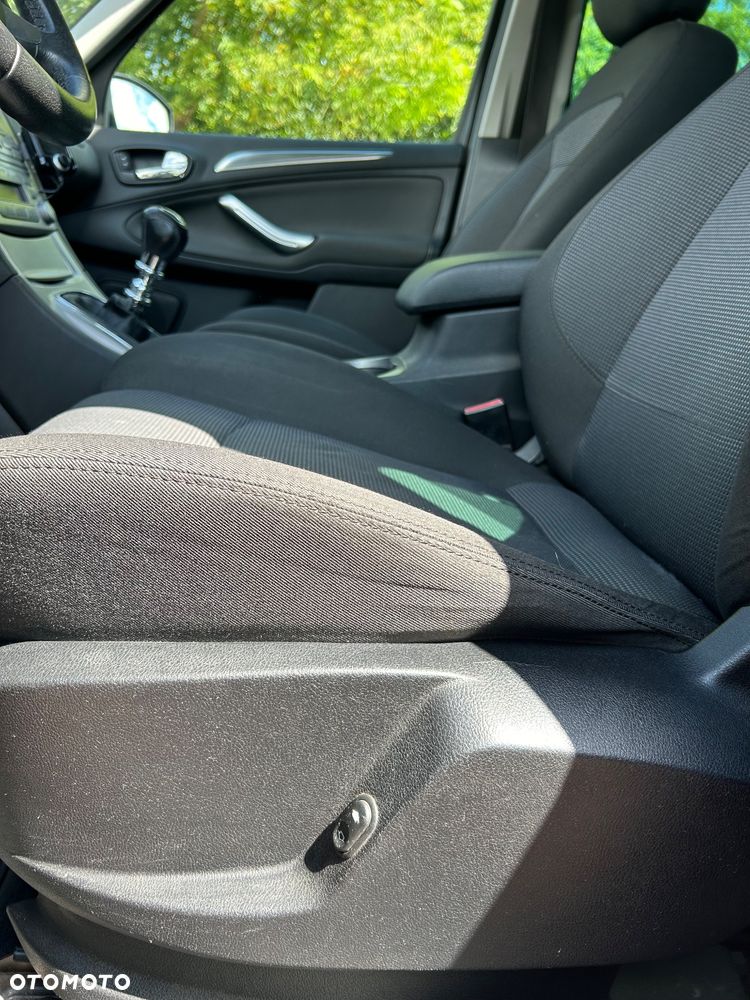 Ford S-Max 2.0 TDCi Trend - 30