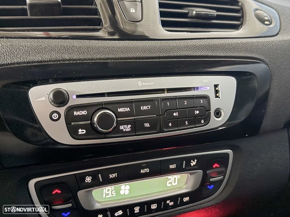 Renault Grand Scénic 1.6 dCi Bose Edition SS - 15