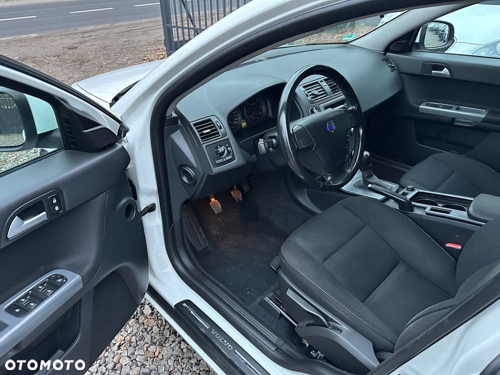 Volvo V50 DPF DRIVe Momentum - 15